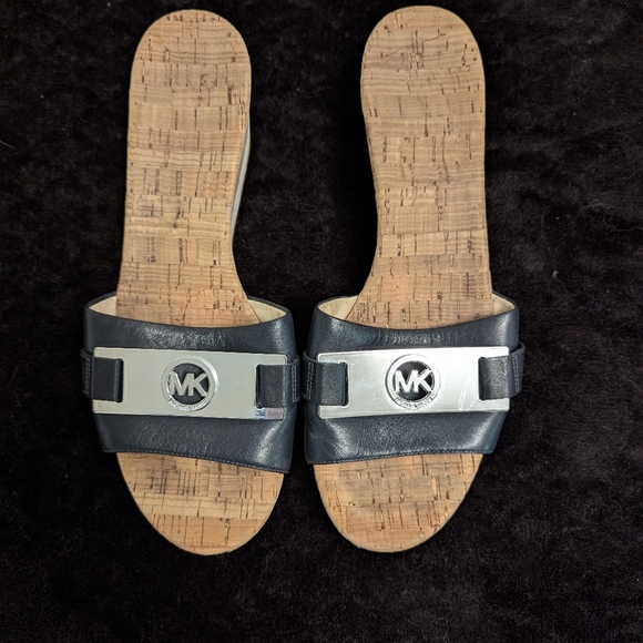 MICHAEL Michael Kors Wedges - Picture 3 of 5